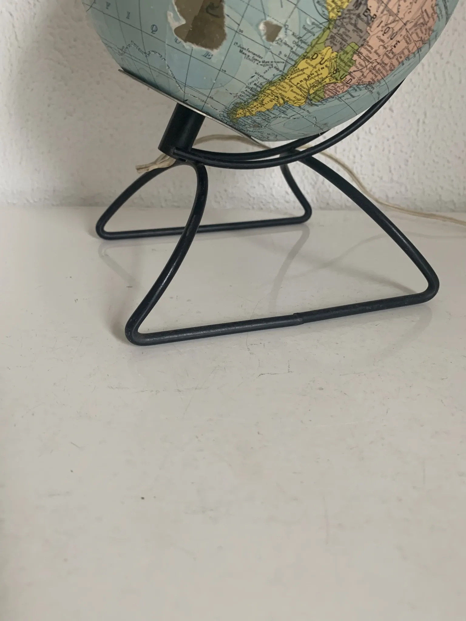 Vintage 1960 terrestrial globe glass world map Perrina - 24 cm