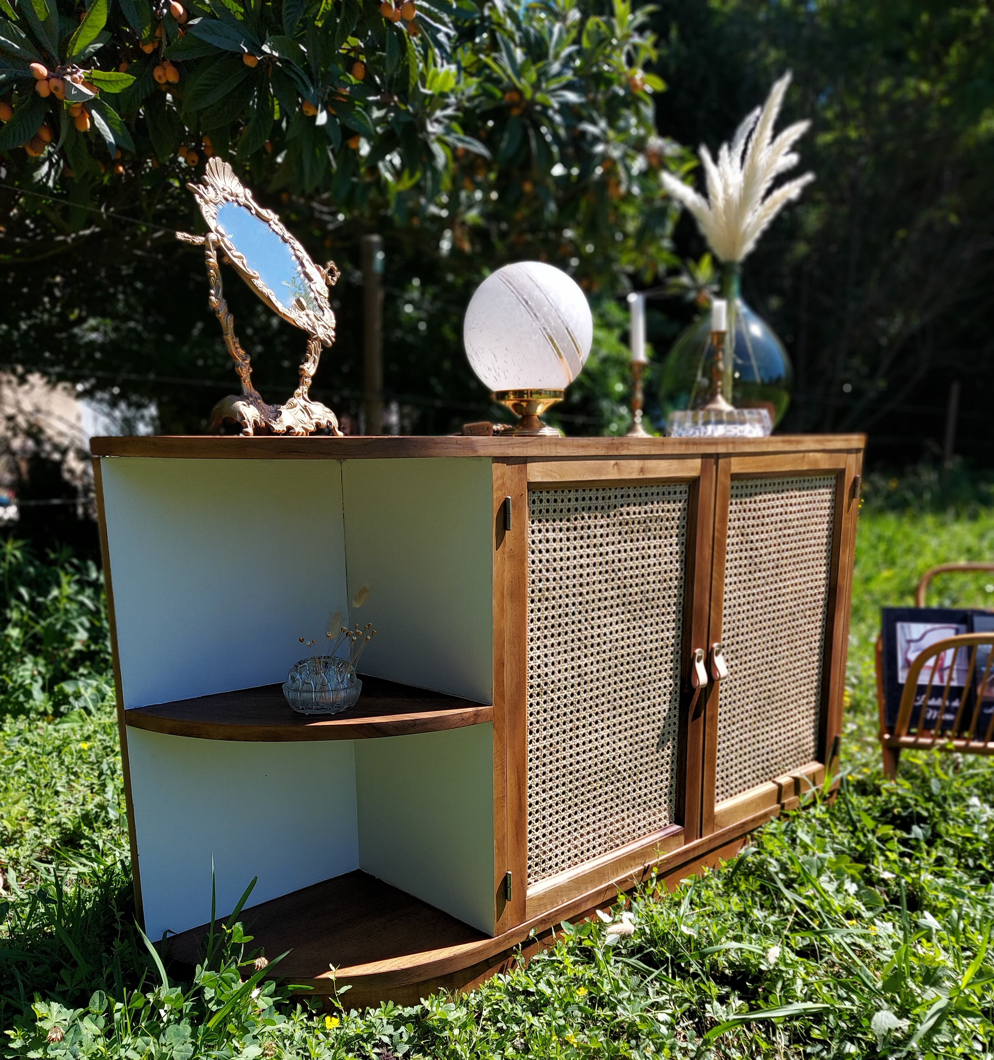 Meuble vintage canné