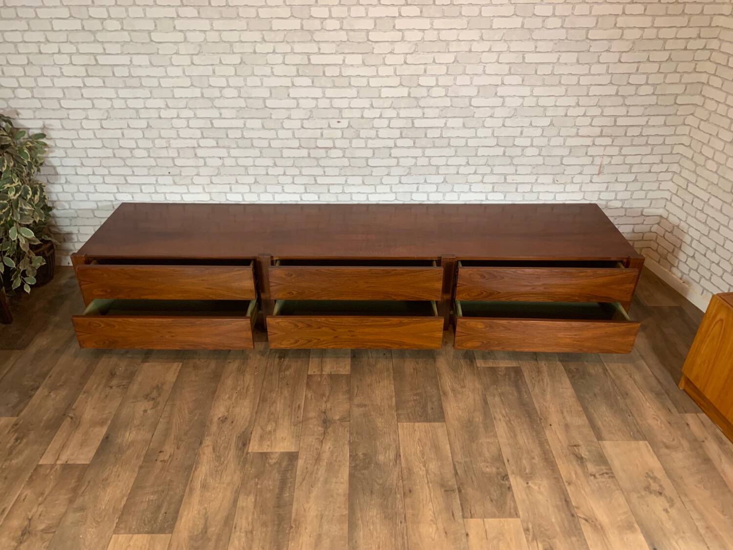 Low rosewood sideboard 1970