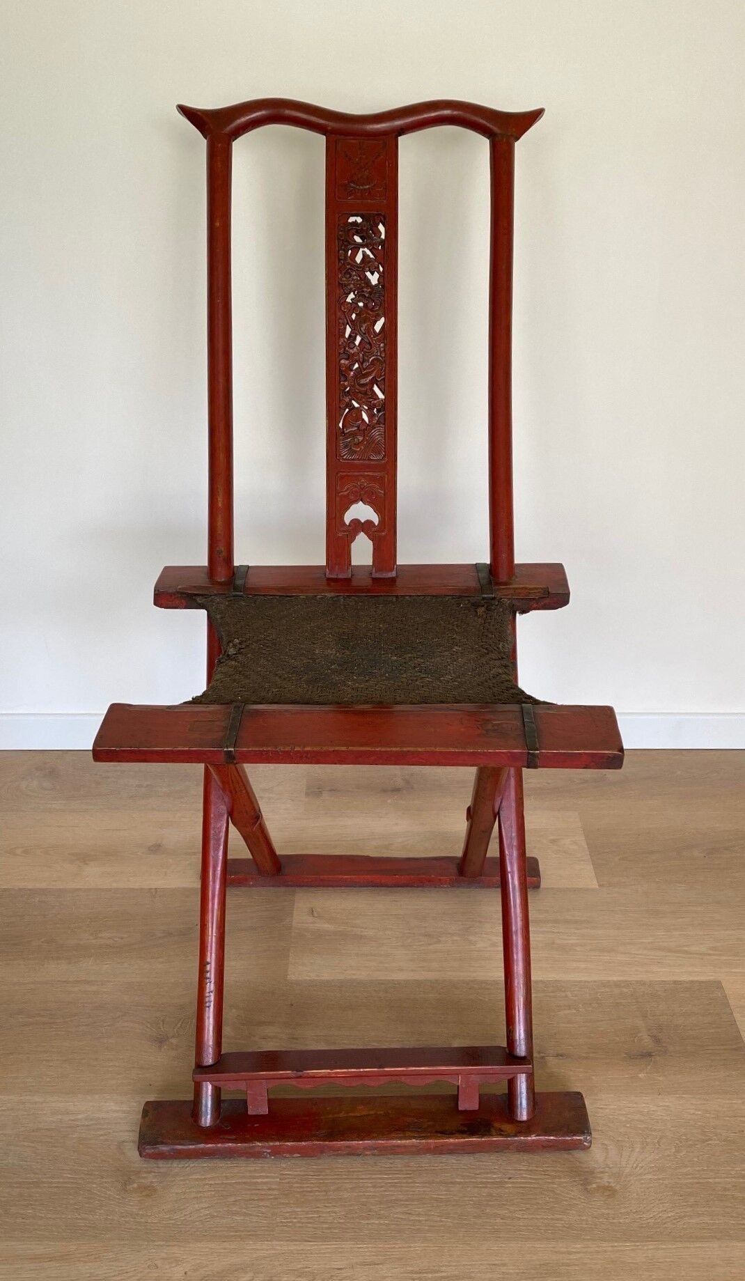 Chinese folding chair