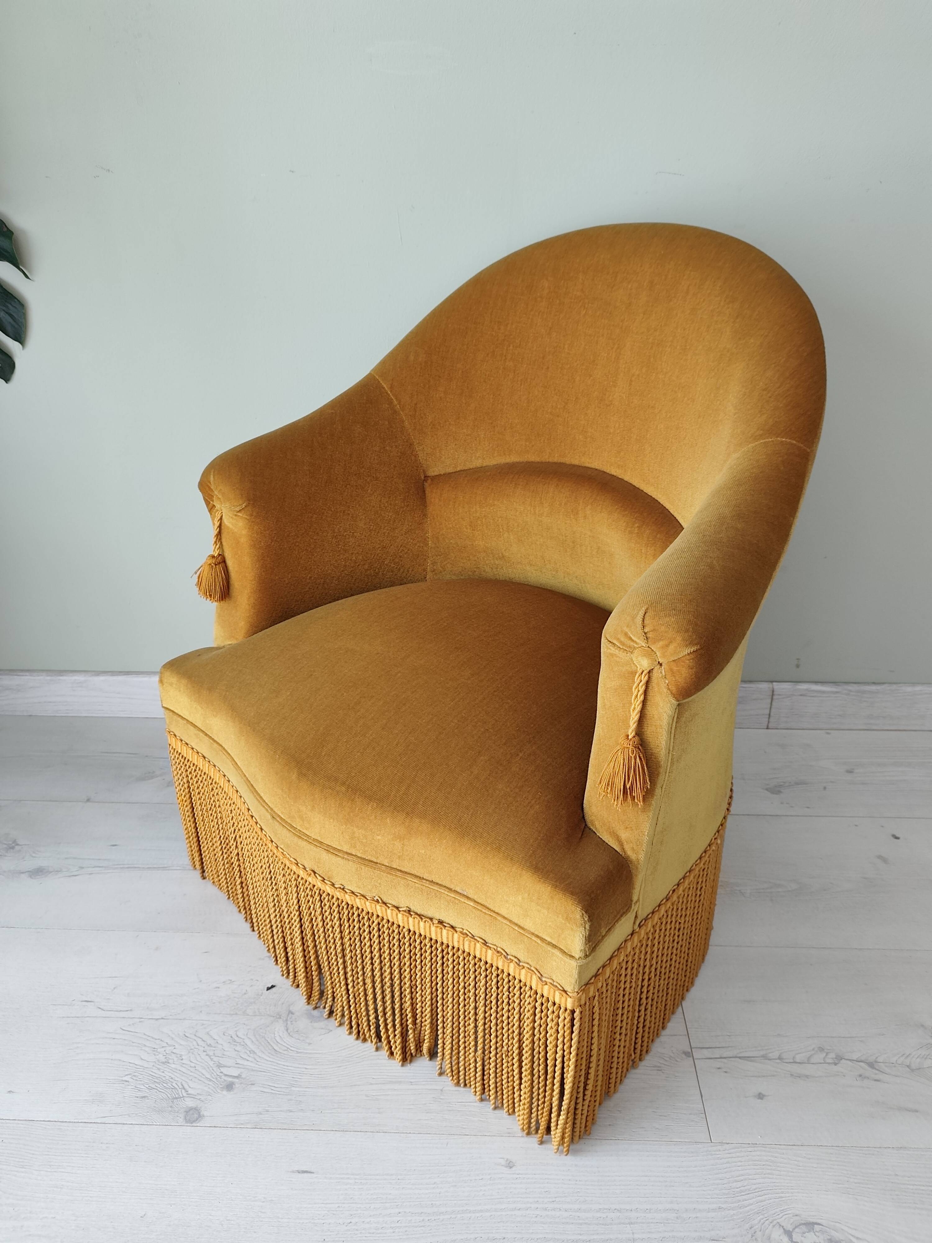 Vintage ochre armchair