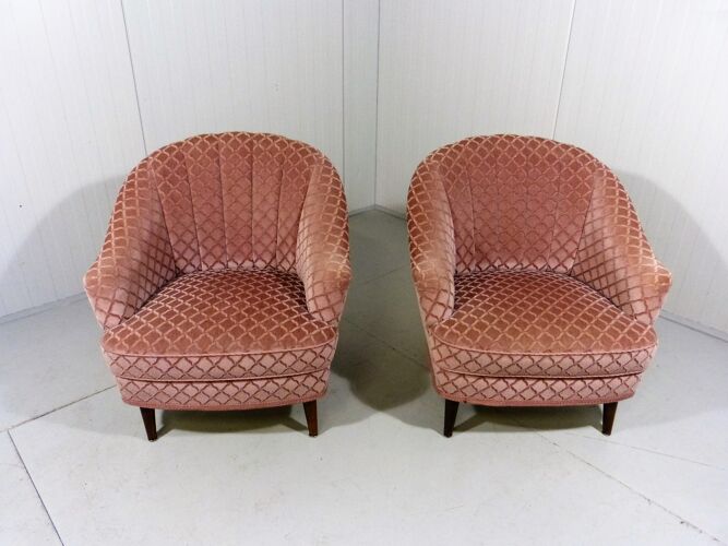 Set of 2 pink velour club chairs 1950’s
