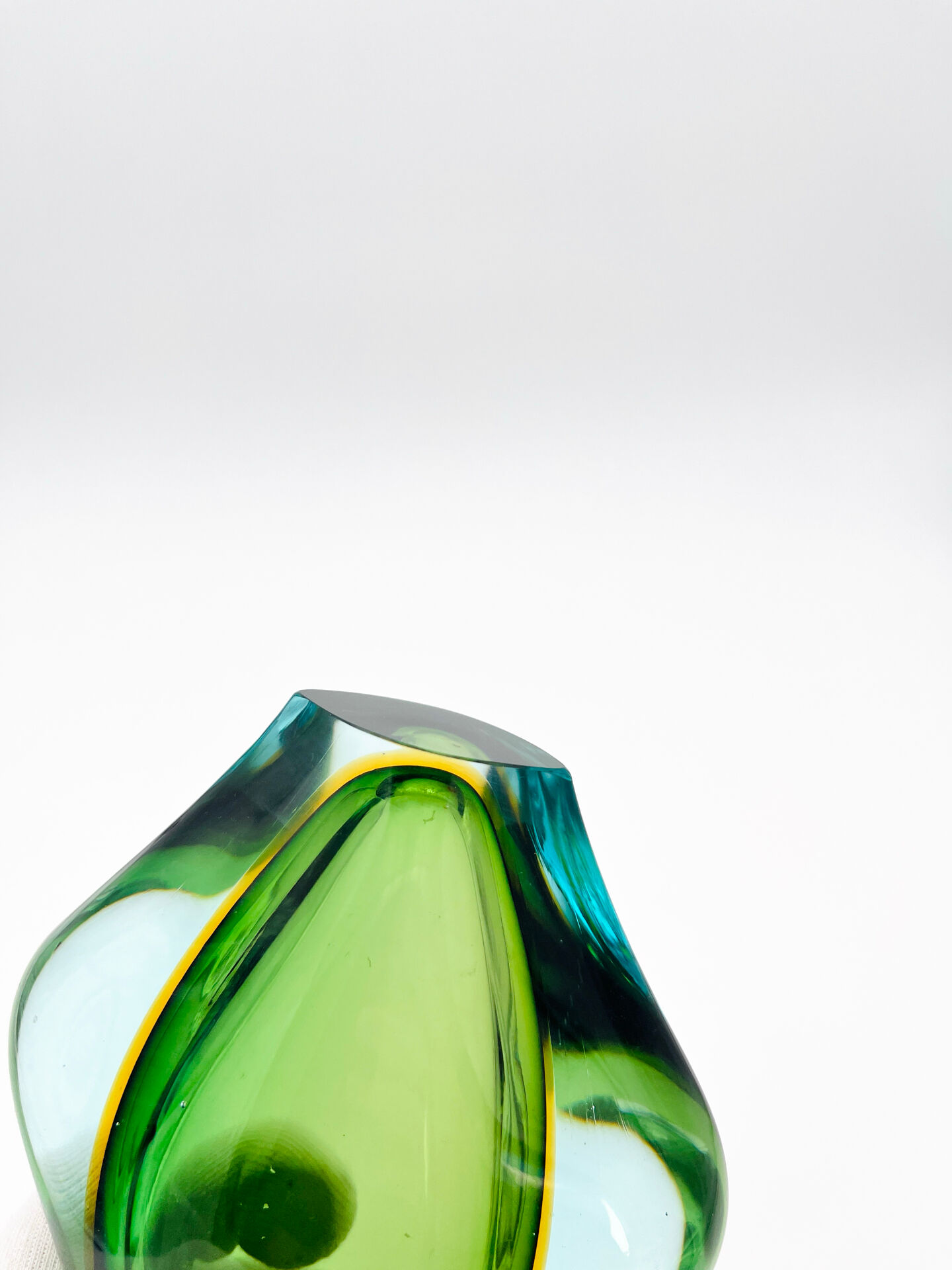 Murano vase Flavio Poli Sommerso Emerald Green Yellow Turquoise 26cm