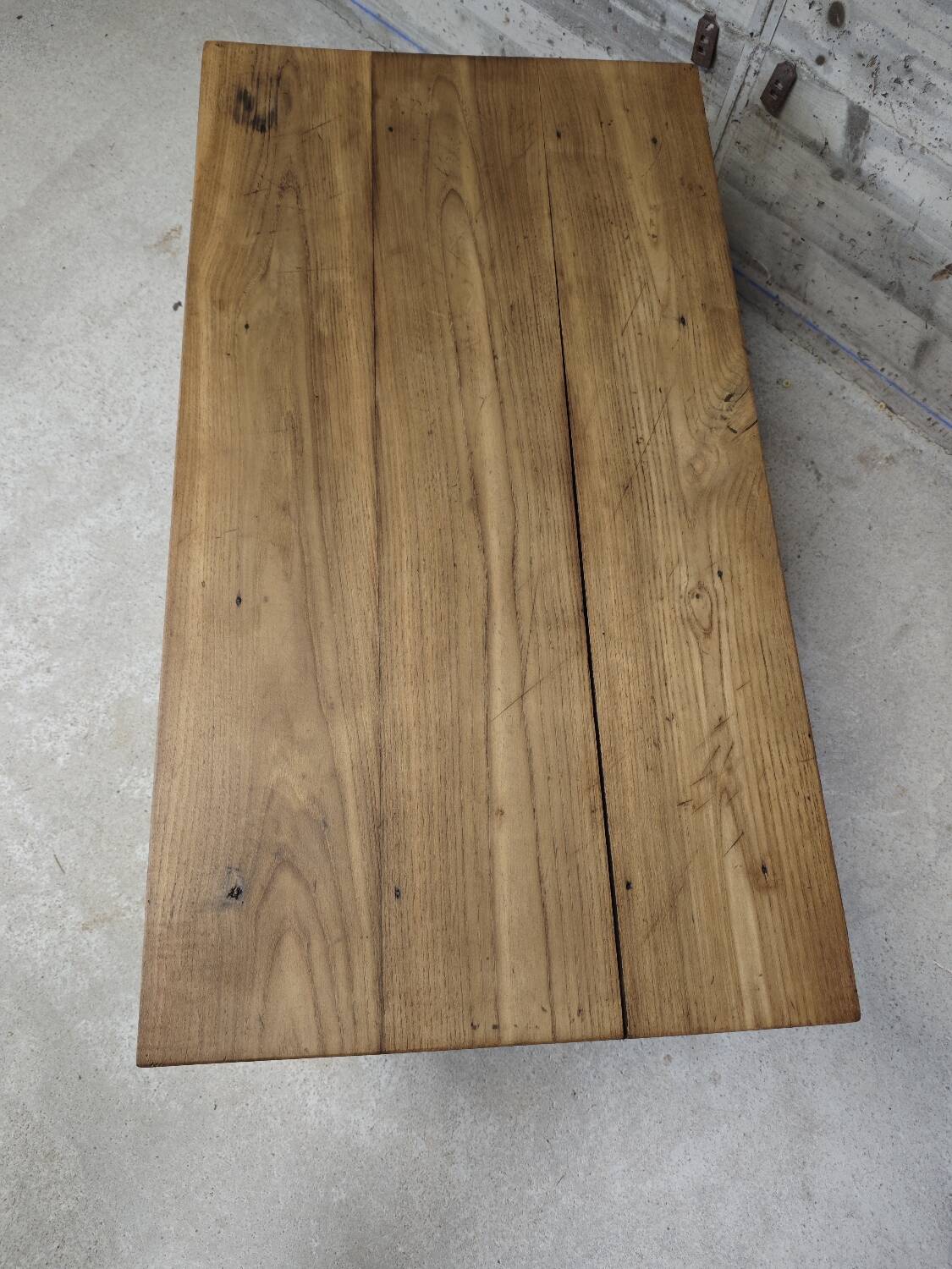 Table basse de ferme