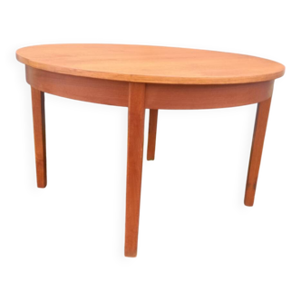 Extendable Scandinavian table