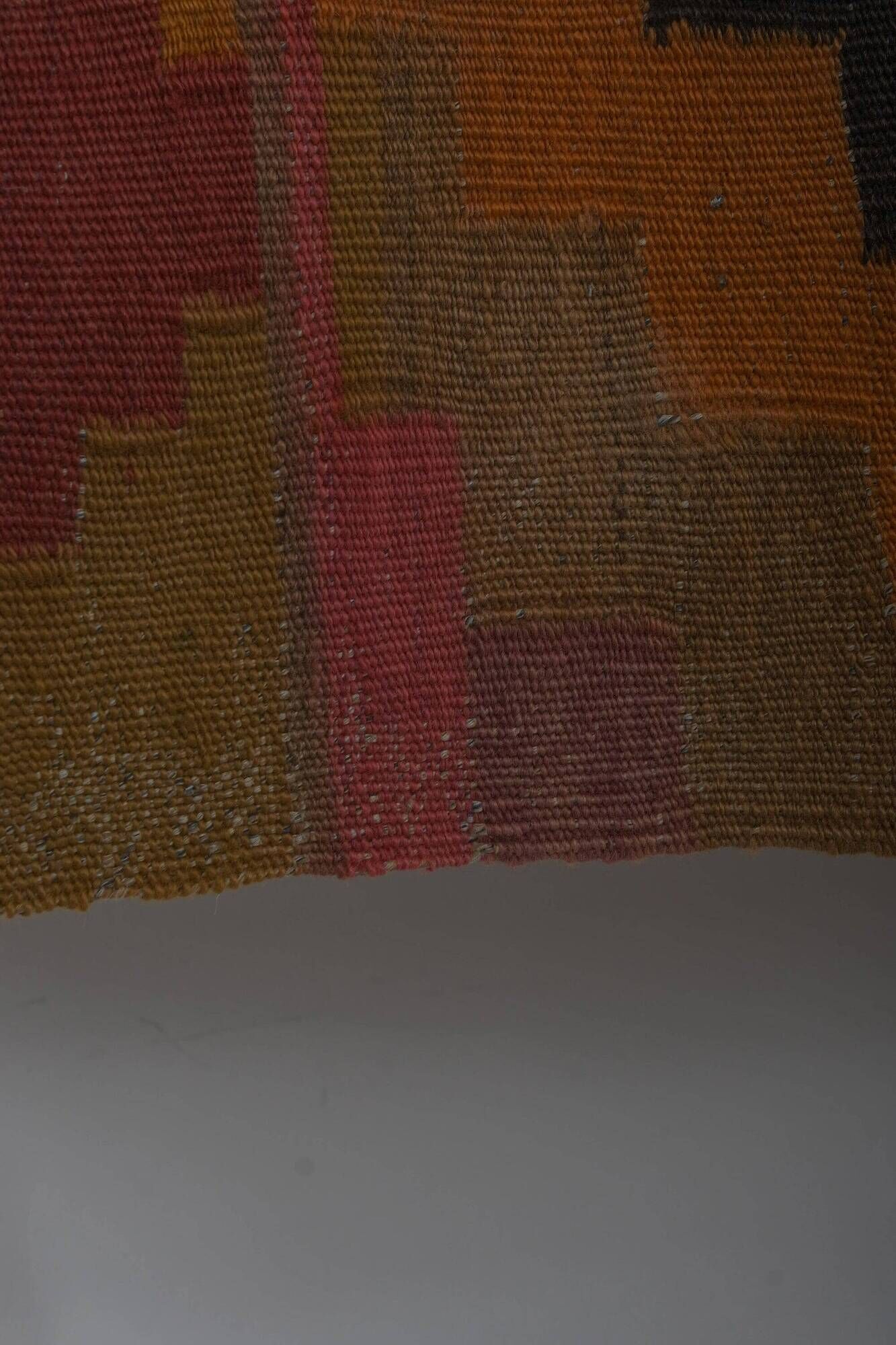 Vintage Turkish kilim, handwoven, 195x321 cm.