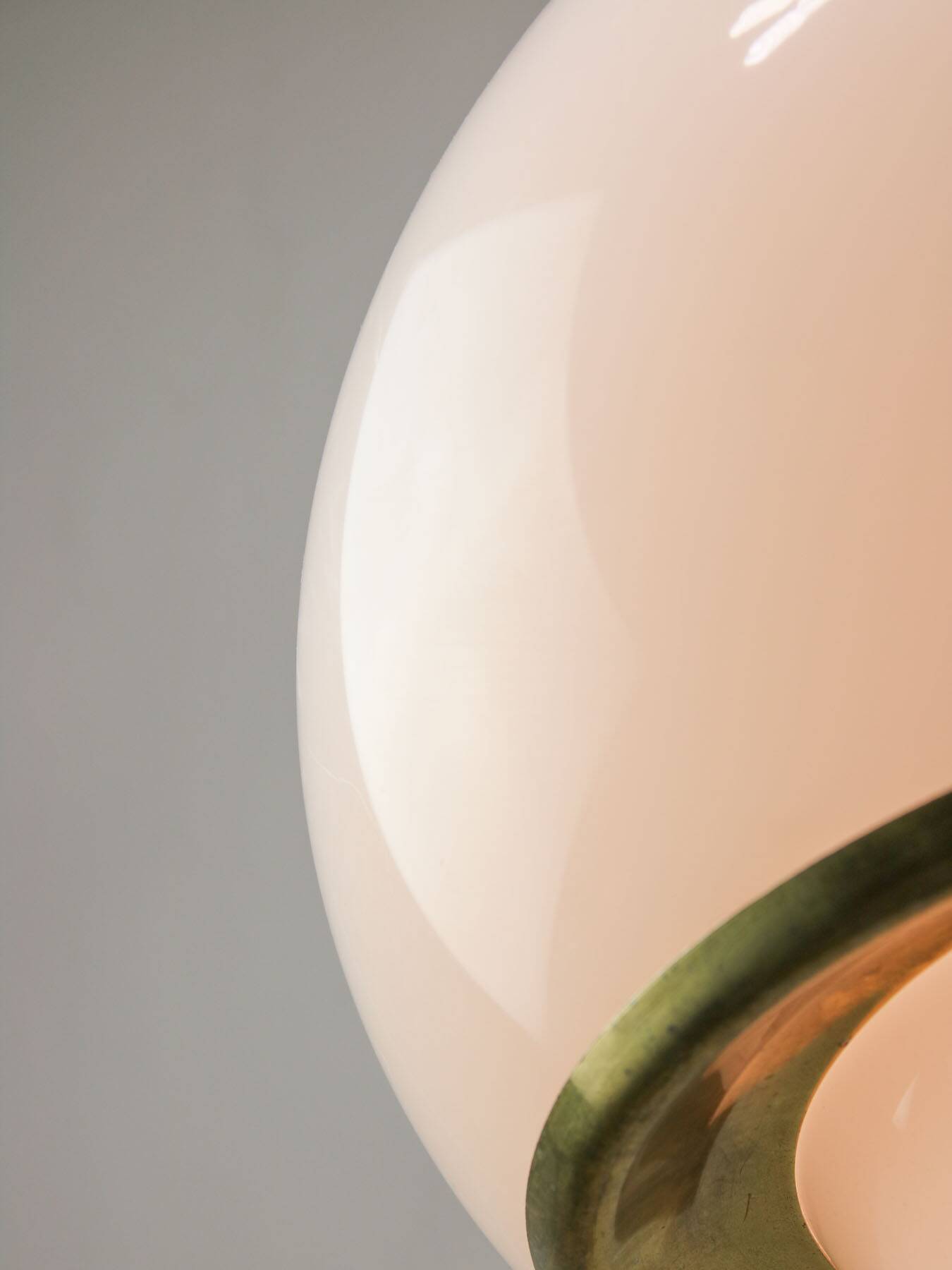 Rare White & Golden Bud Lamp by Luigi Massoni for Guzzini, 1960s