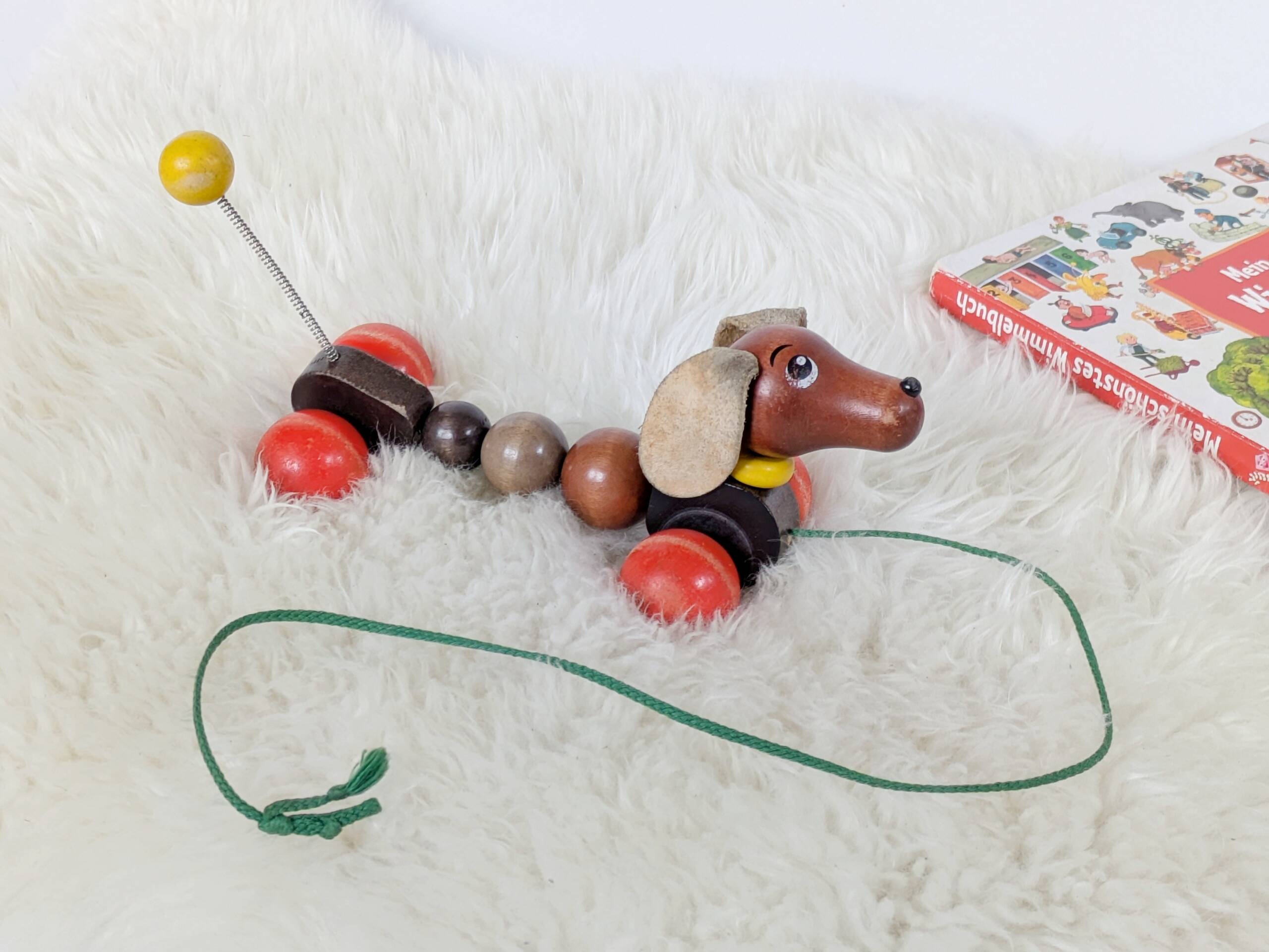 Vintage wooden pull-along dachshund toy | Lorenz, Germany