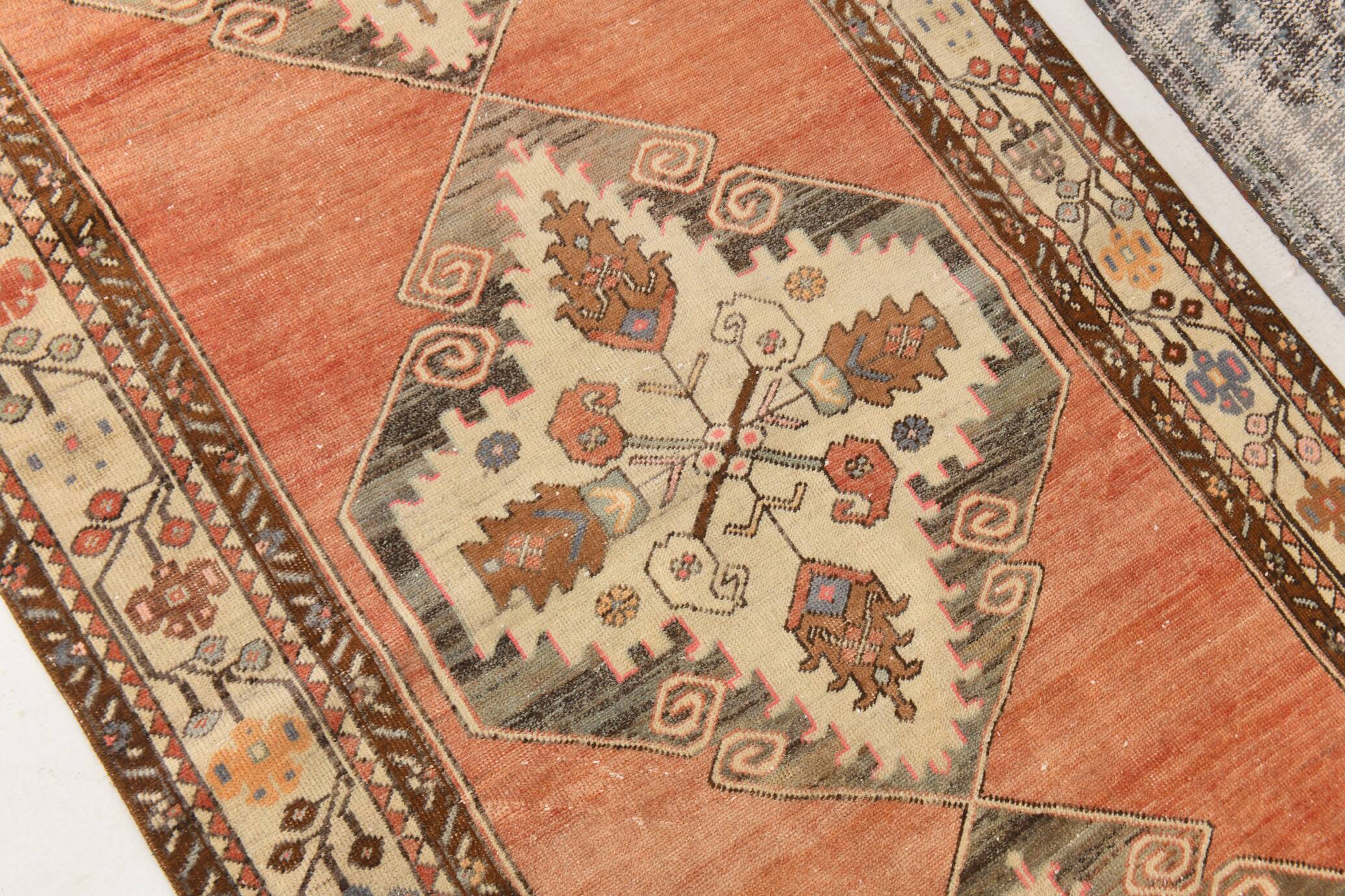 3x11 Red & Brown Persian Runner Rug, 107x336Cm