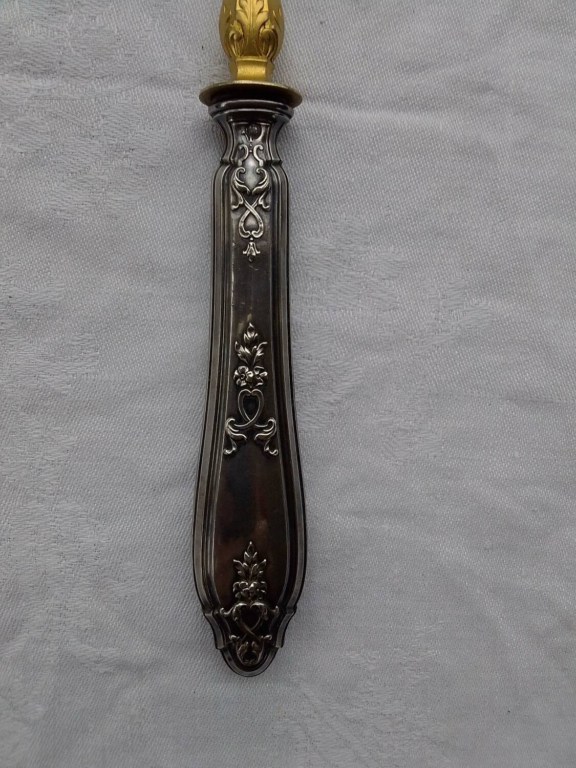 Cuiller saupoudreuse argent et métal doré