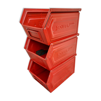 3 Schafer bin lockers