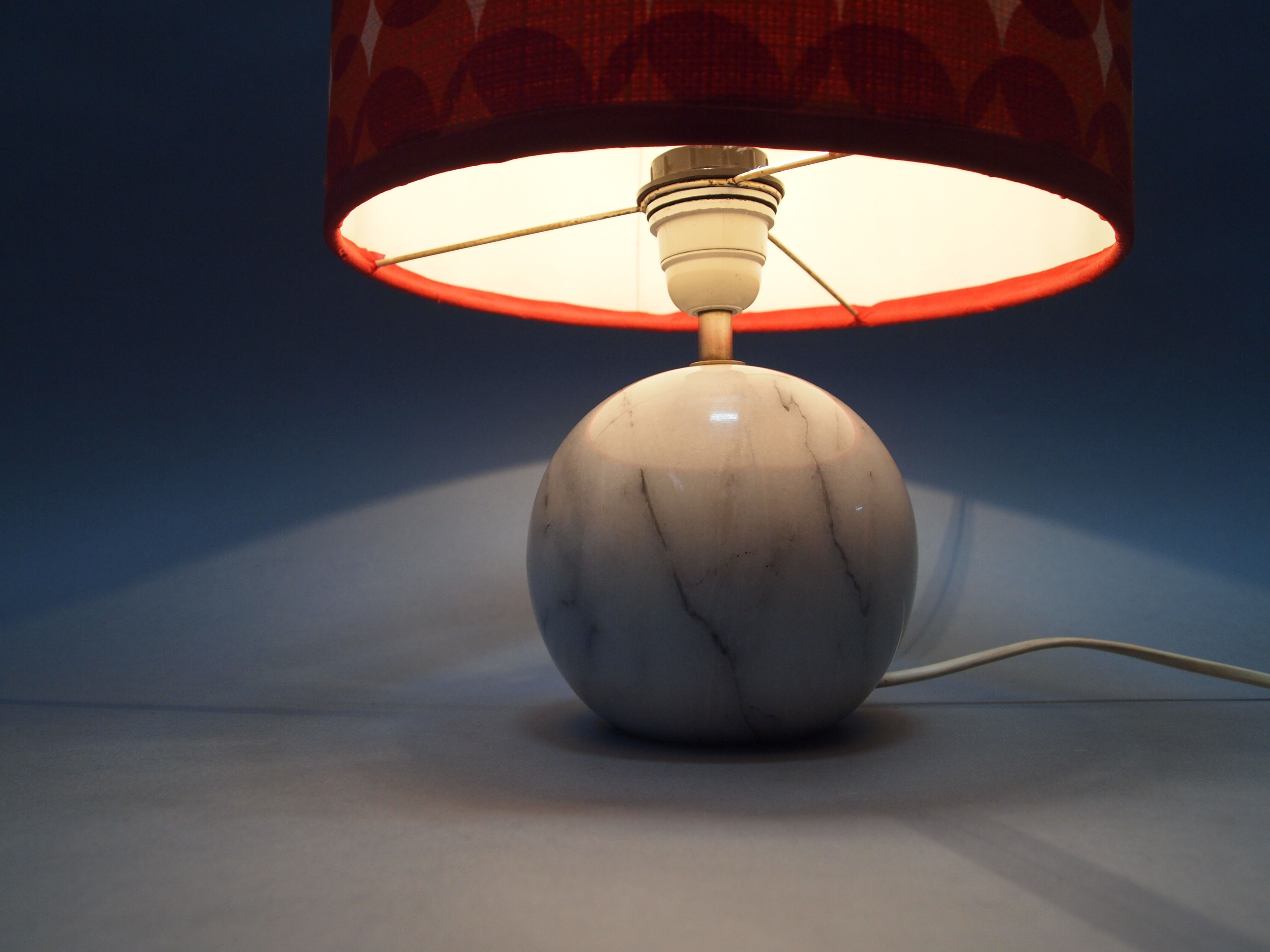 Lampe a poser 1970 marbre tissus