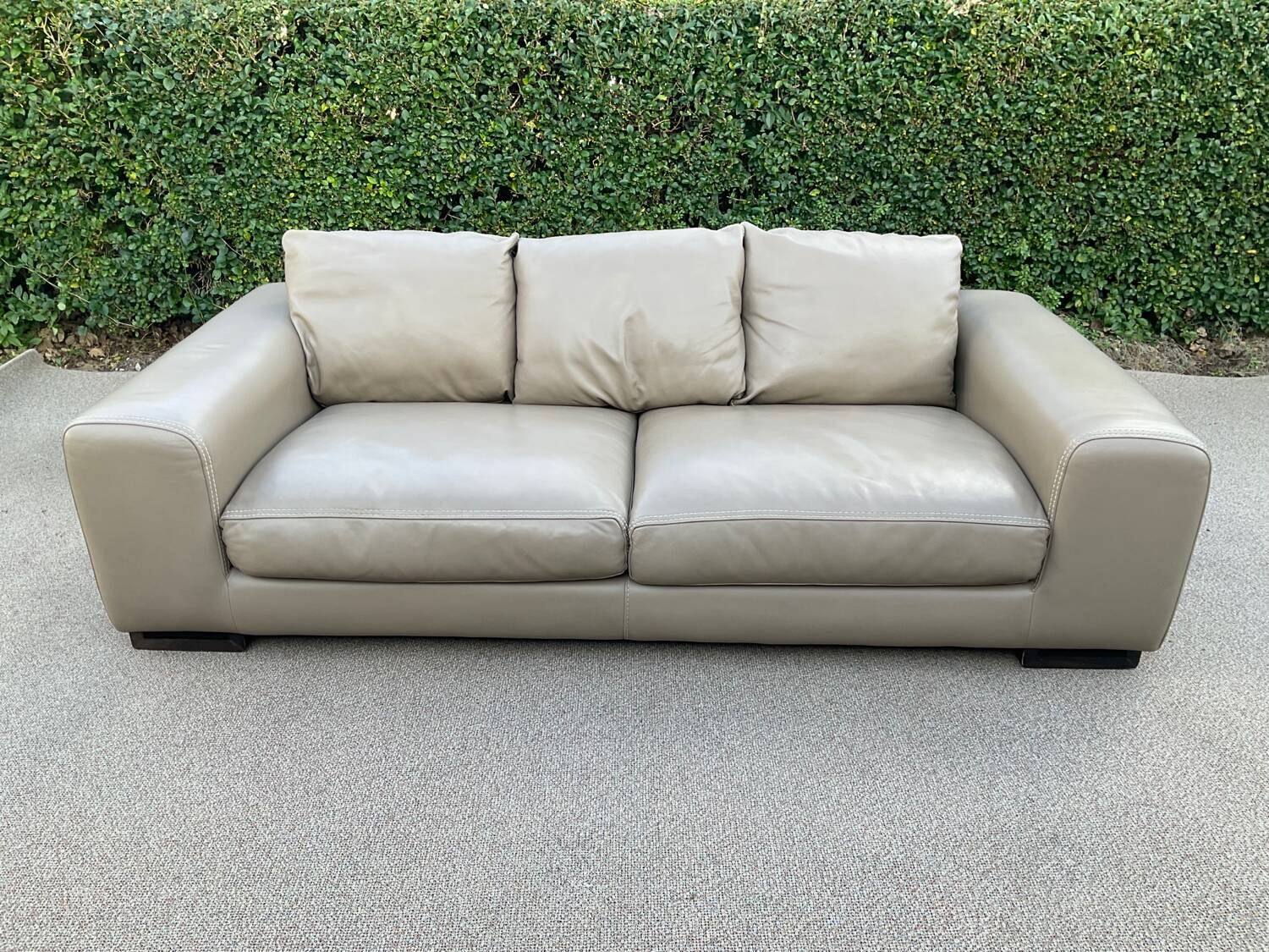 Roche Bobois 3-seater sofa in beige leather