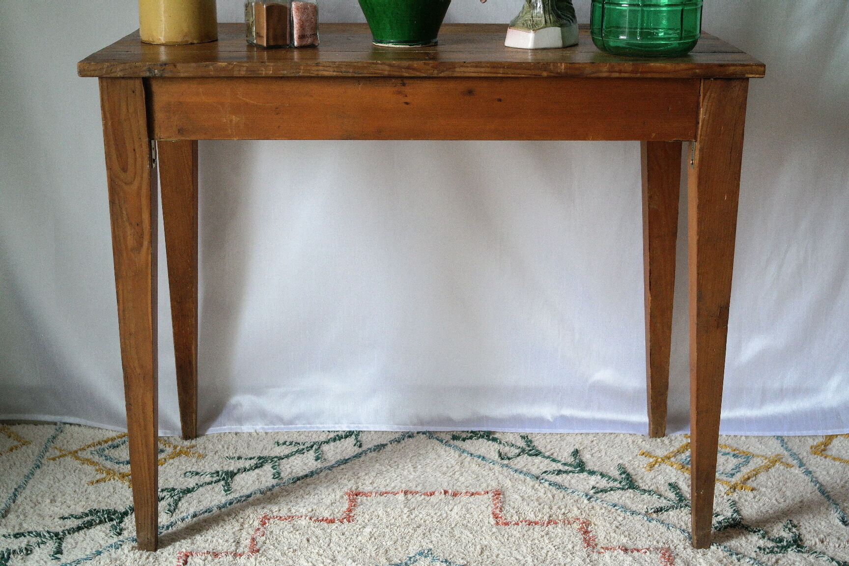 Farmhouse side table in old wood