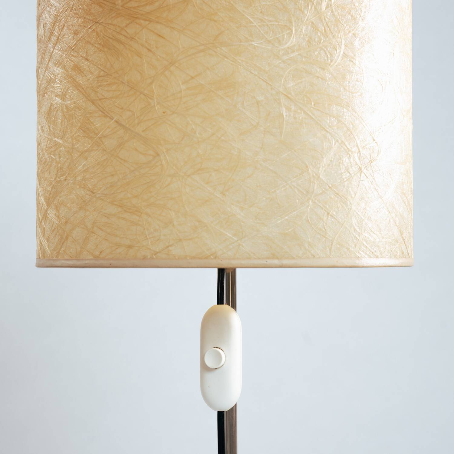 Lampadaire réglable en hauteur en résine et métal, années 1960