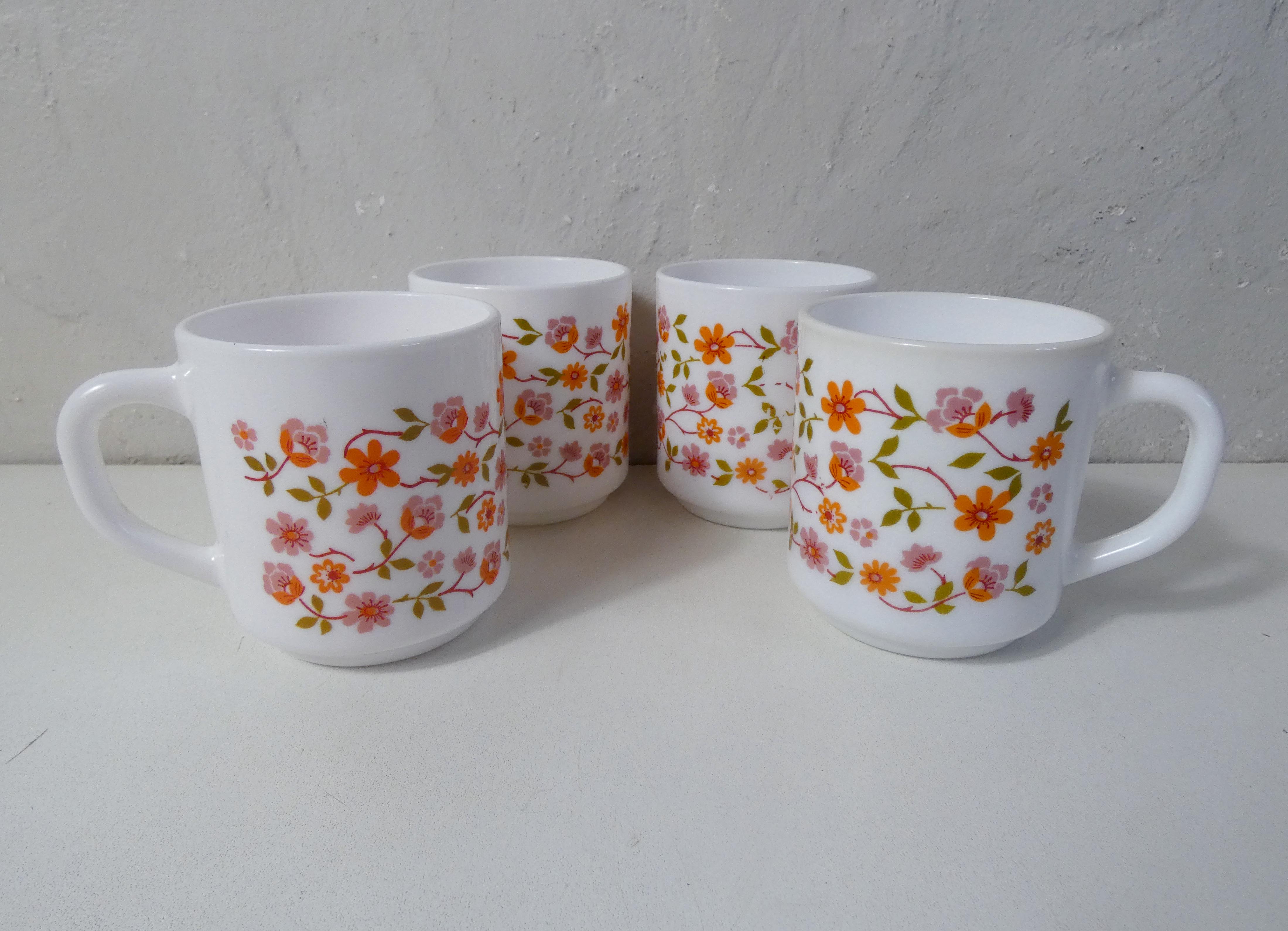 4 mugs arcopal Scania vintage