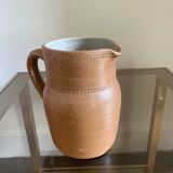 Sandstone pitcher