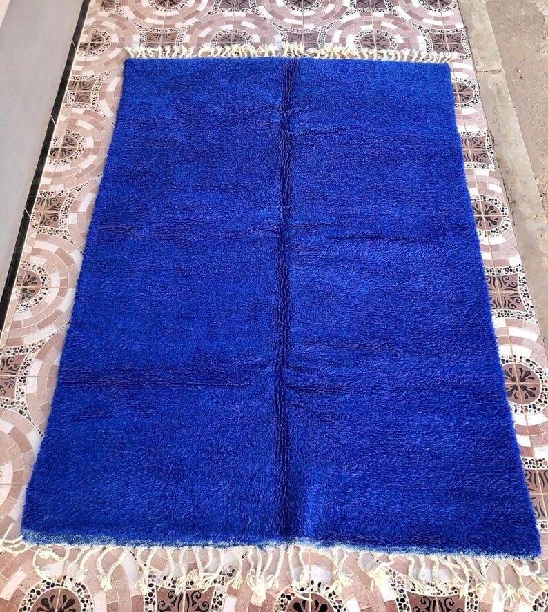 Handmade pure wool rug, size 100 x 200 cm