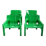 Vico Magistretti Vicario green armchairs for Artemide 1970's