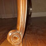 Louis XV style extendable table in solid cherry wood with marquetry.