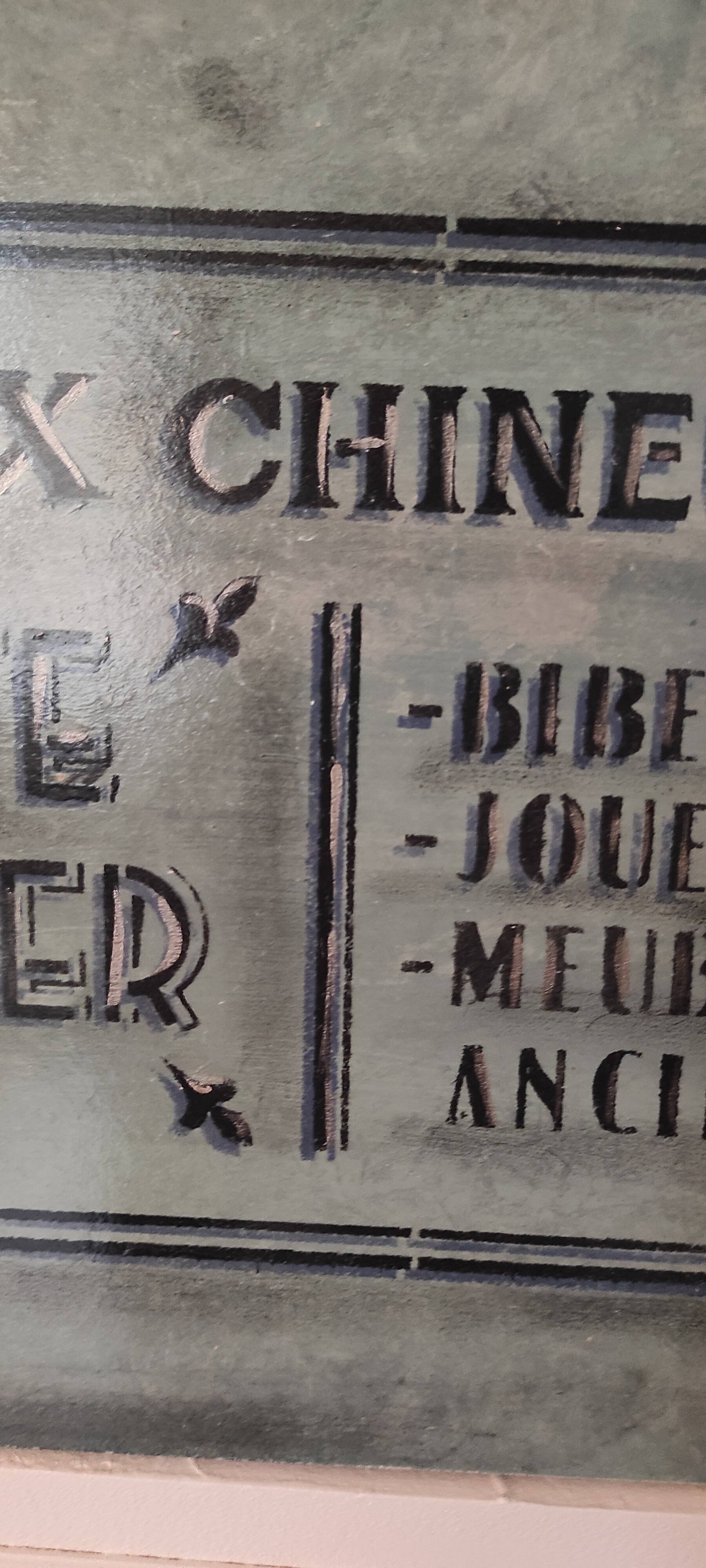 Enseigne brocante