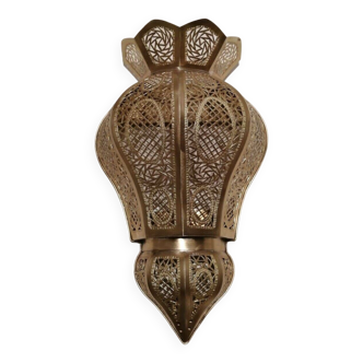 Moroccan wall lamp