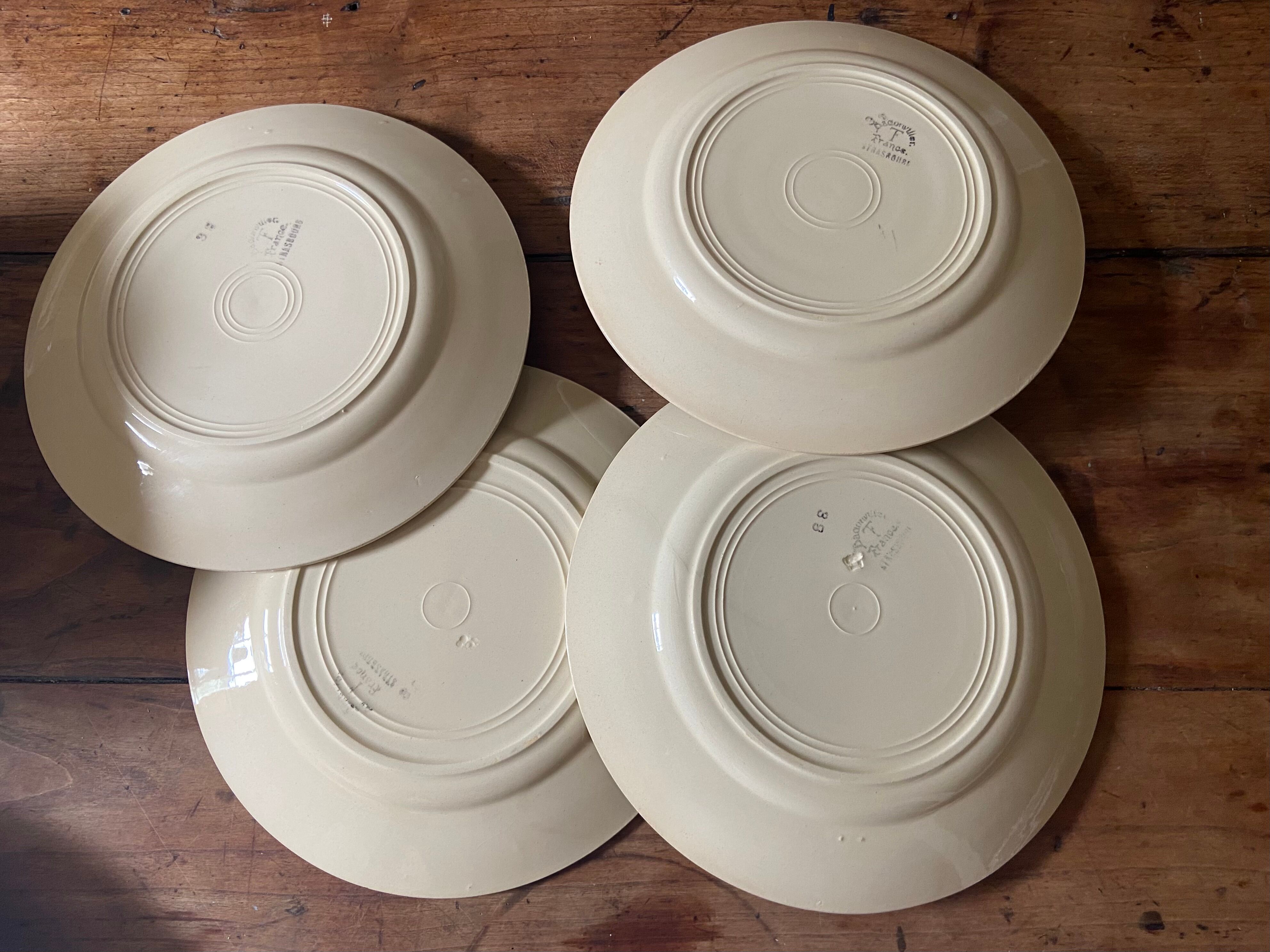 4 Badonviller Strasbourg model flat plates with rose decoration