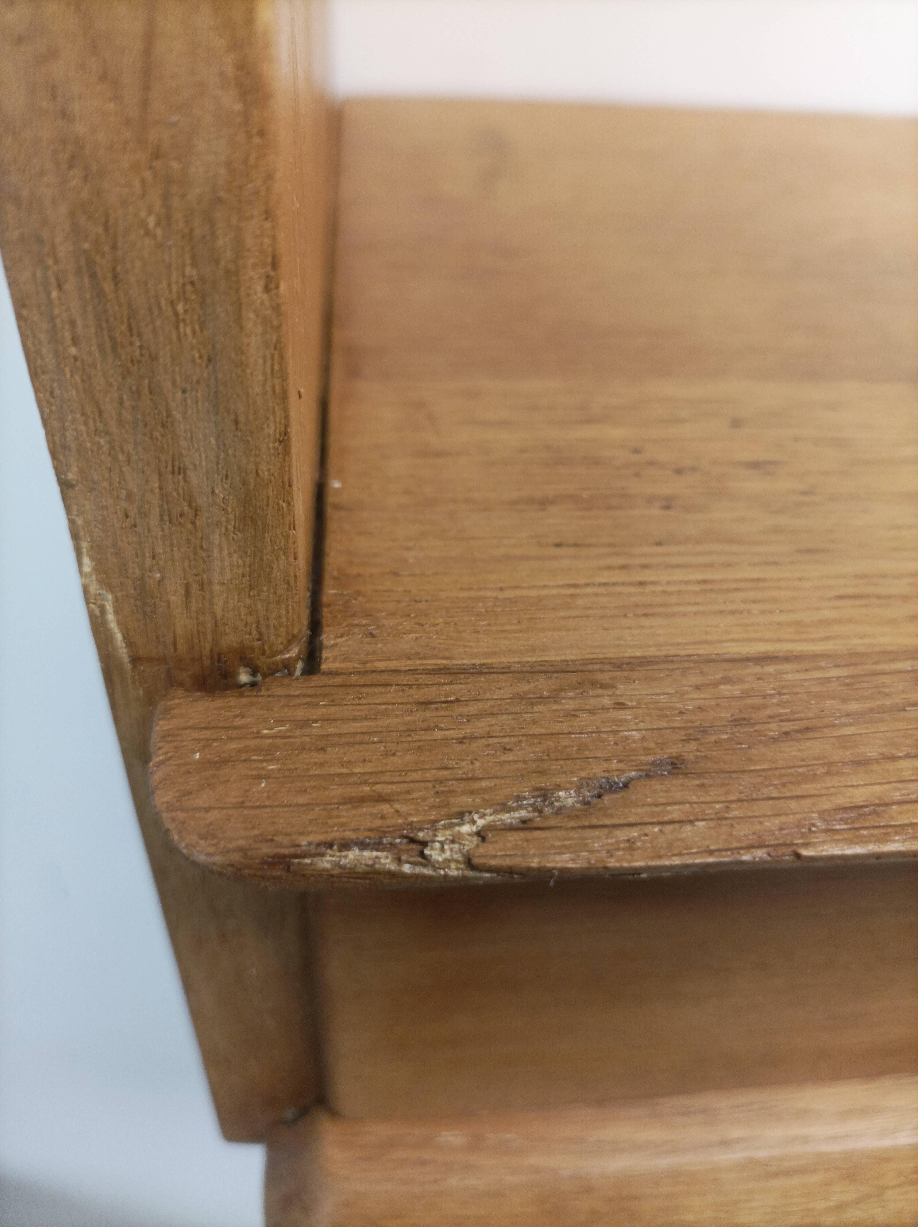 Shelf by marcel gascoin published by arhec reconstruction period