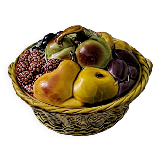 Sarreguemines Majolica slip lidded basket