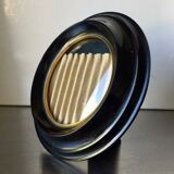 Vintage  bakelite frame diameter 12.5 cm