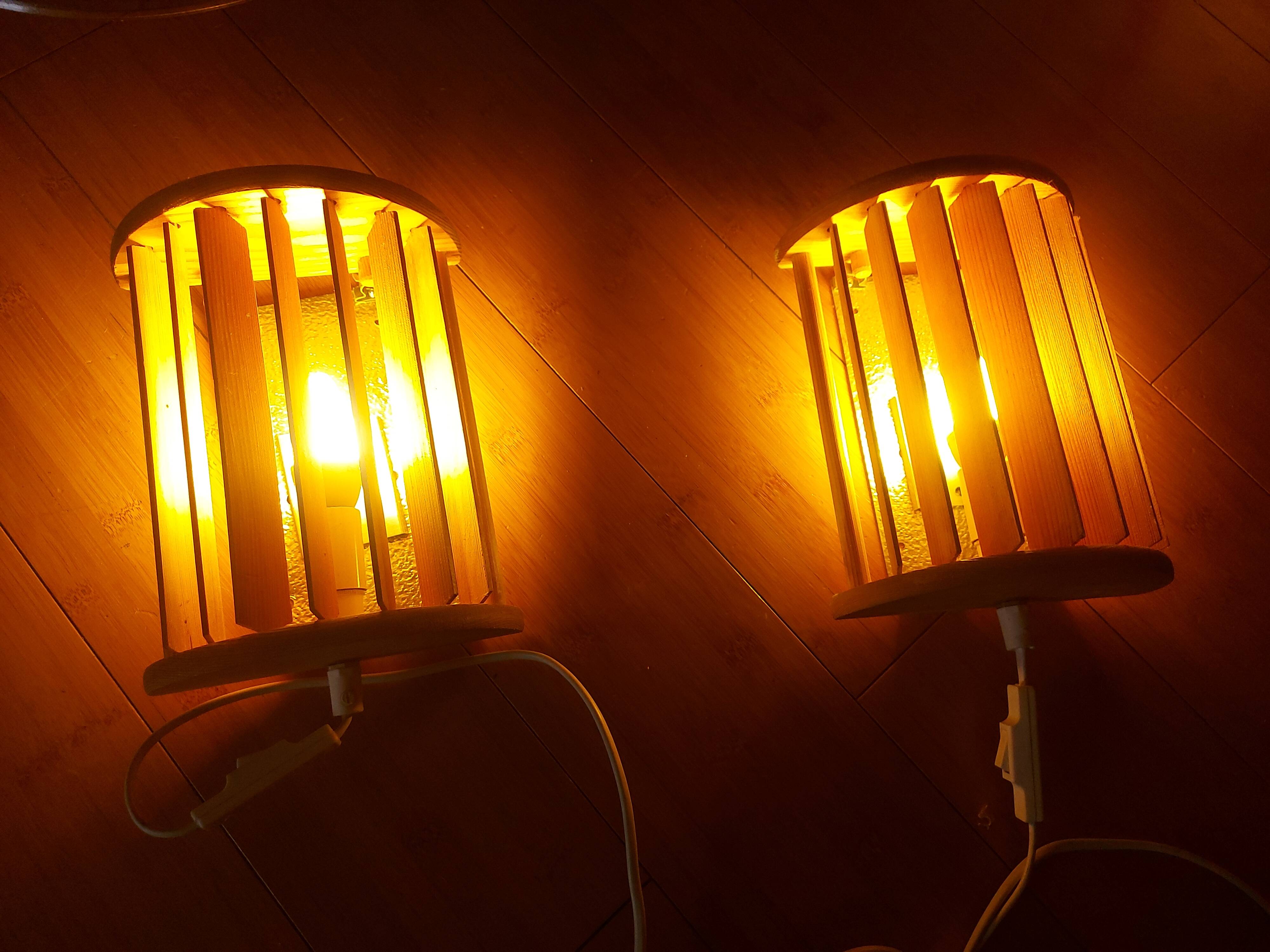 2 vintage 80'S Ikea wooden wall lights