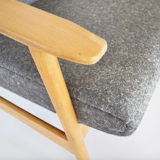 Paire de fauteuils Ąžuolas par Valerija Ema Cukermanienė pour Vilniaus Baldų Kombinatas, 1968