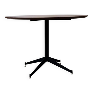 Table ronde design vintage,
