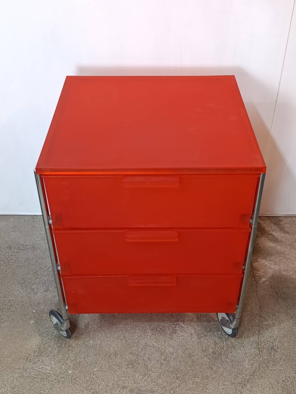 Meuble Kartell mobil