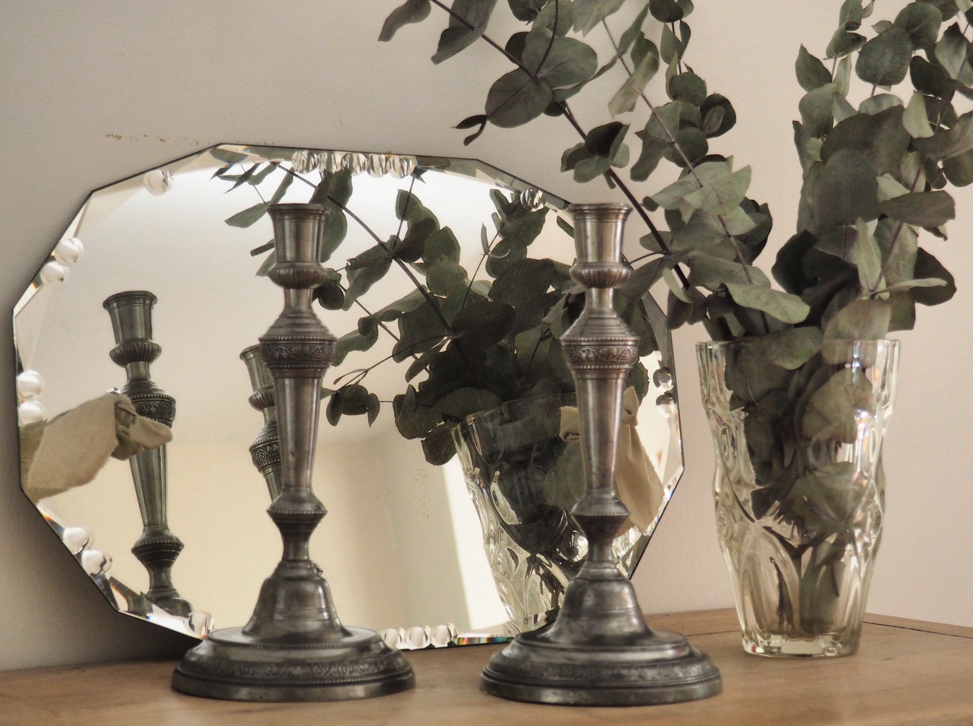 Pair of candlesticks