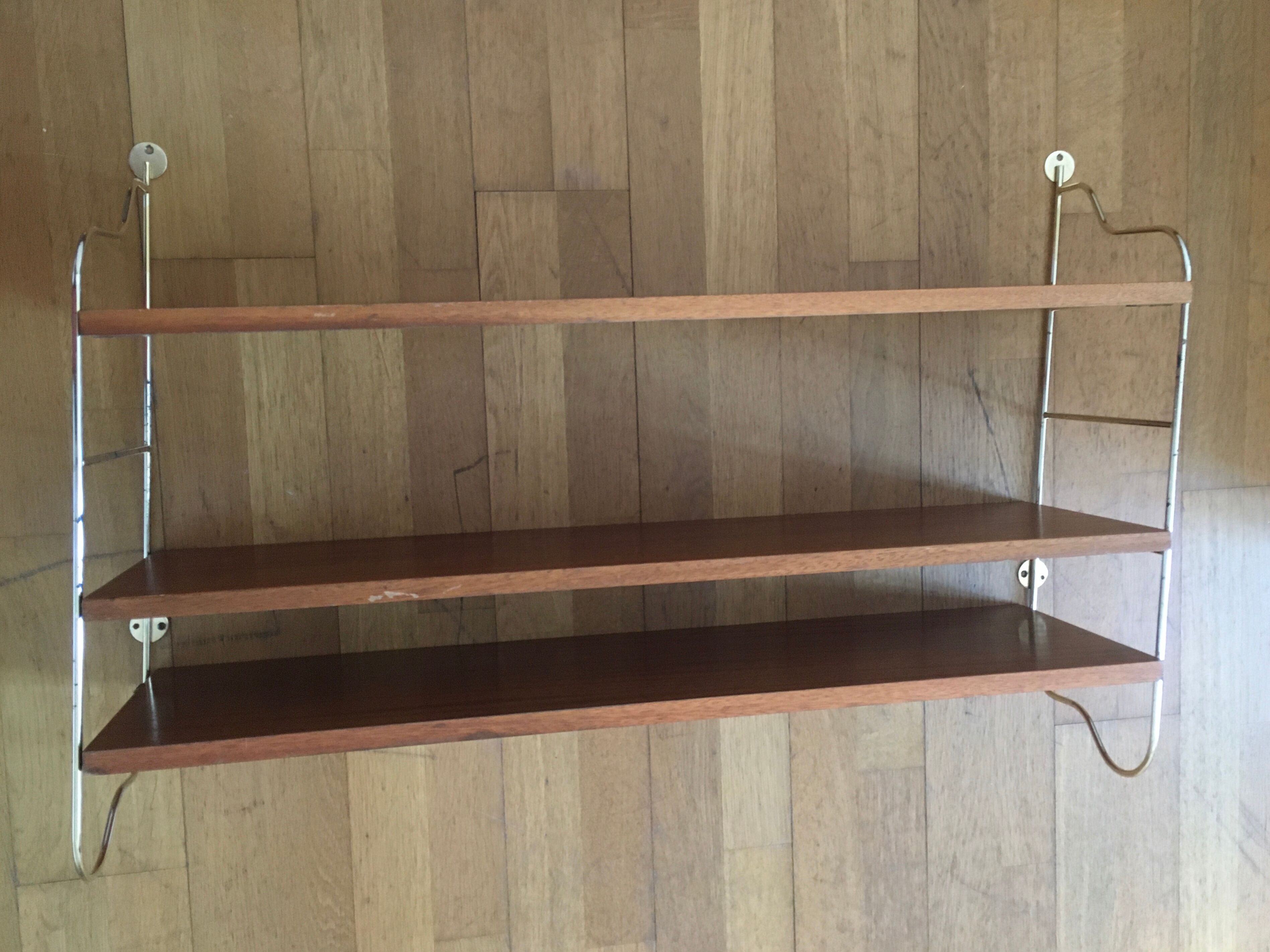 String wall shelf