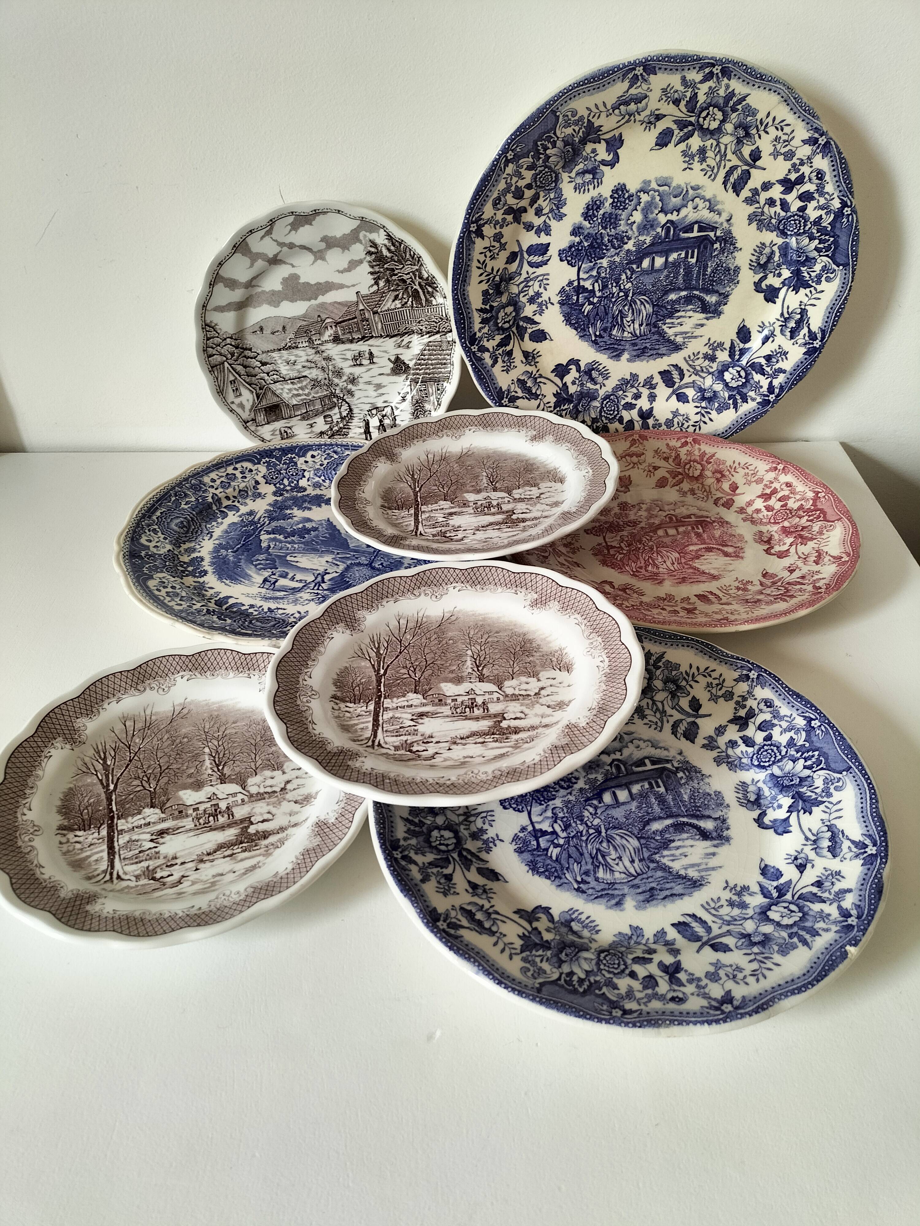 8 old pieces with English decoration – Mismatched collection