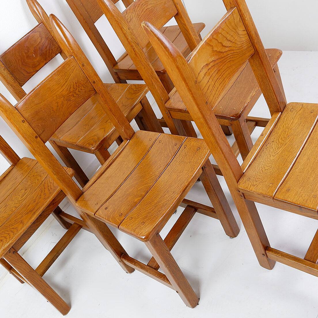 Ensemble de 6 chaises en chêne brutalistes - années 1970