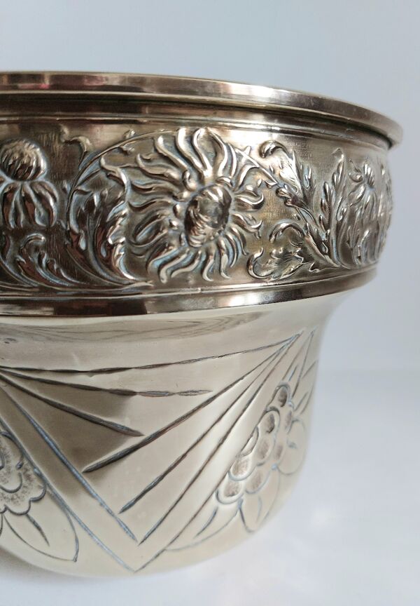 Cache pot ancien laiton