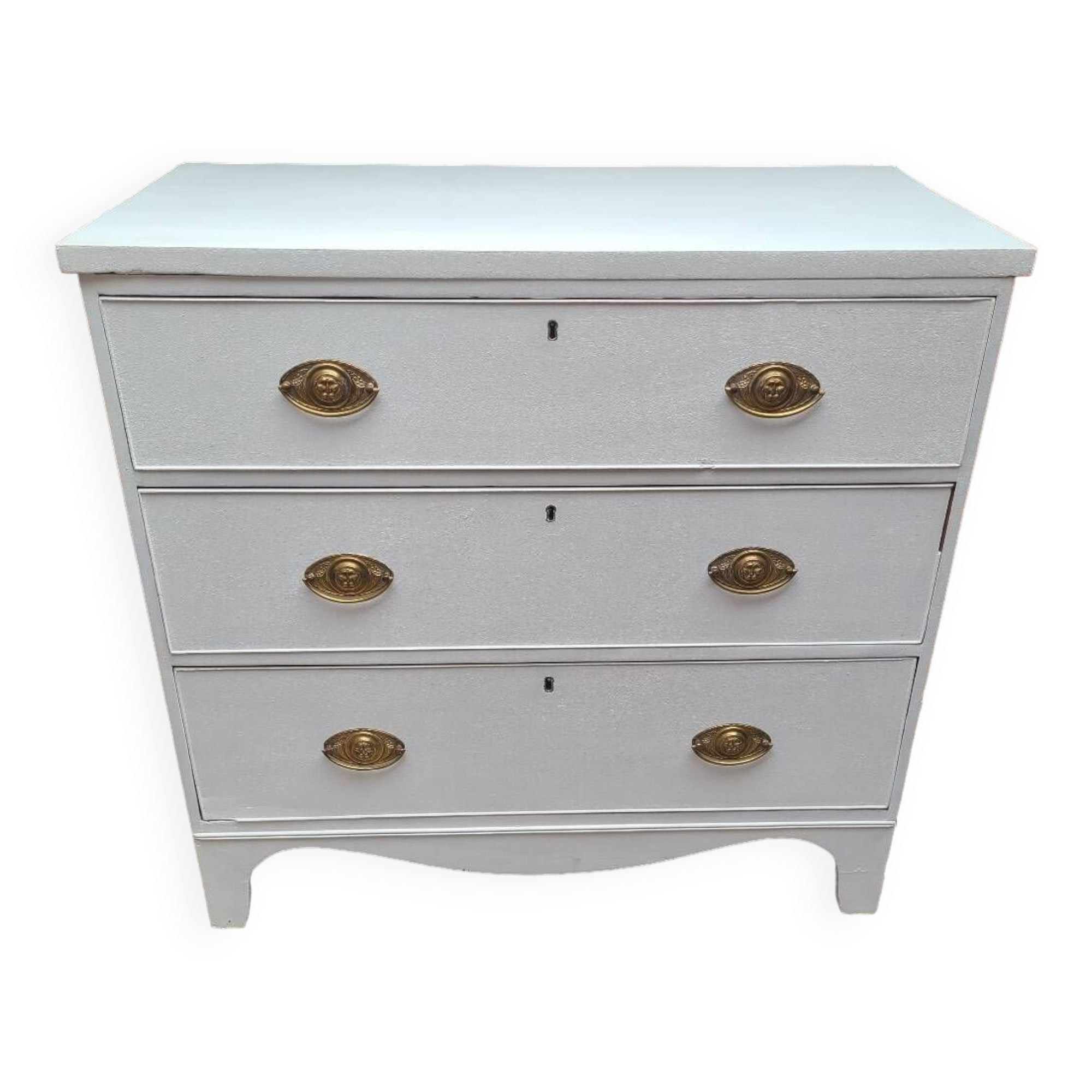 Renovated chest of drawers