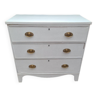 Renovated chest of drawers