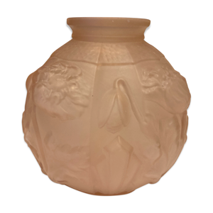 vase boule rose en pâte