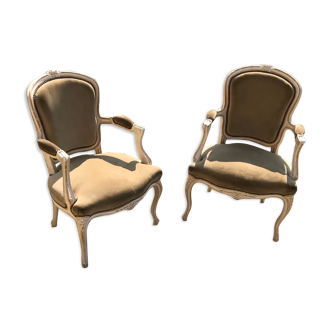 Paire de fauteuils cabriolets style Louis XV