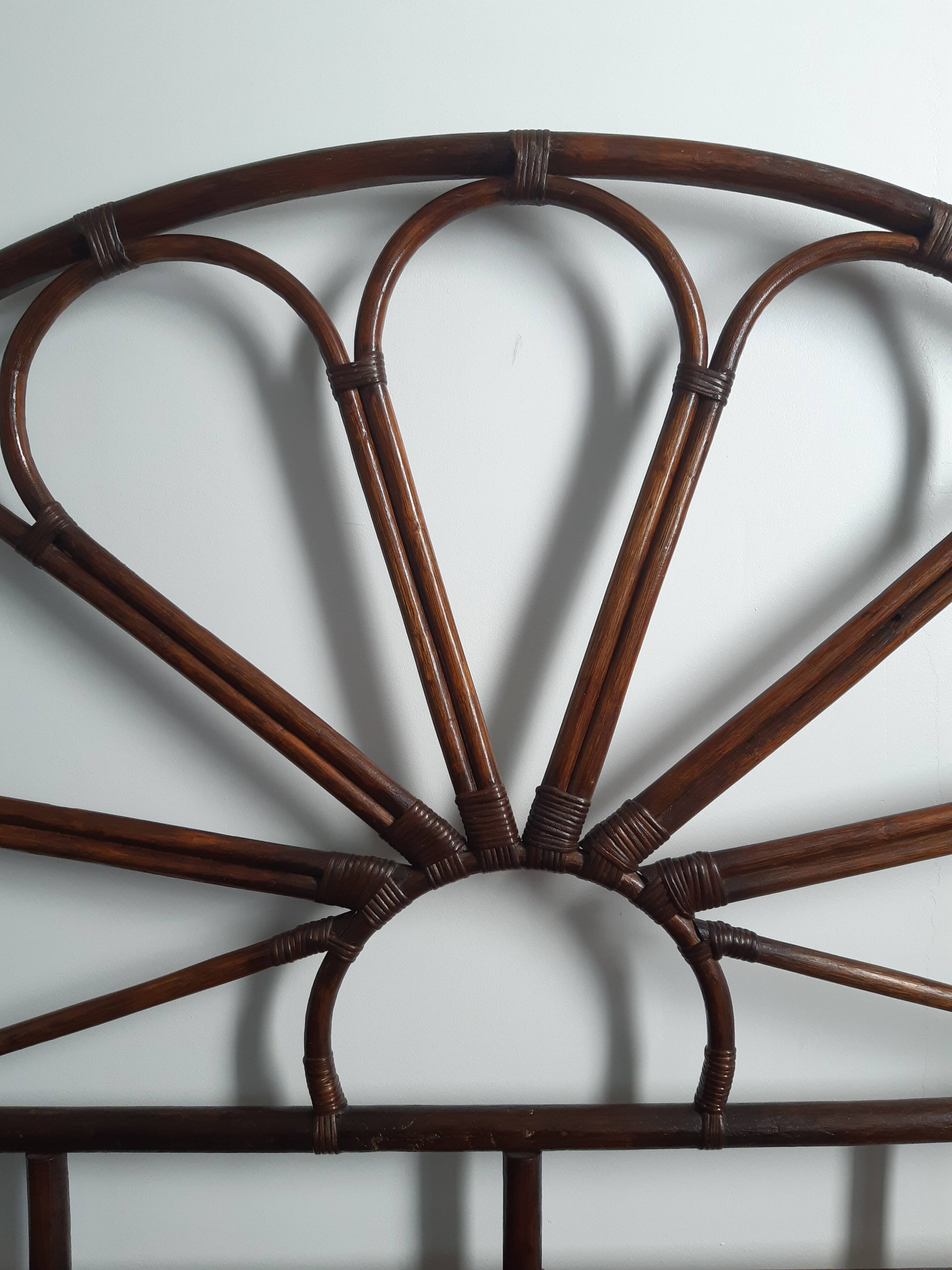 Rattan headboard 2 people