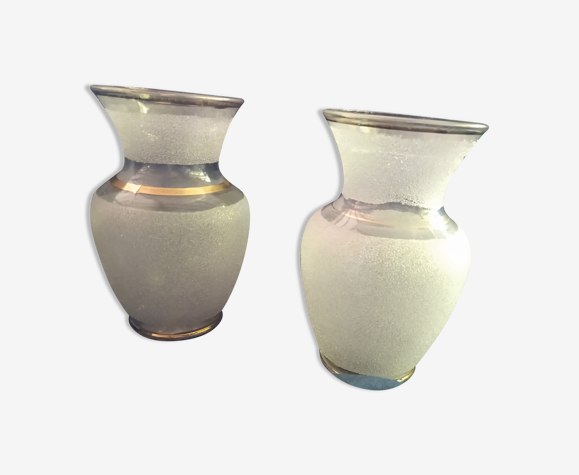 Deux vases blancs vintage en verre effet granité années 50