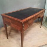 1900 Louis XVI style veneer flat desk