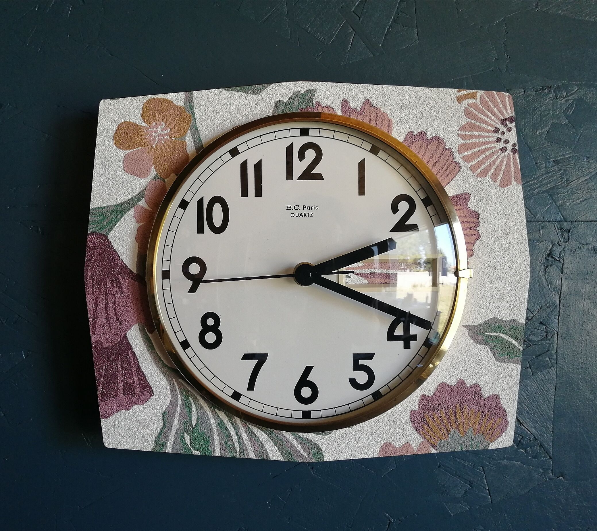Vintage clock formica silent wall clock "BC Paris Quartz"