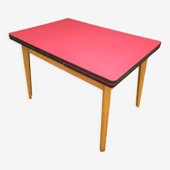 Table à manger formica rouge pied bois