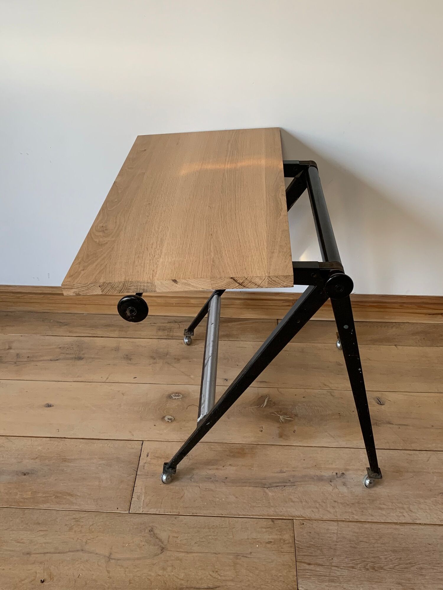 Drawing table by Friso Kramer & Wim Rietveld