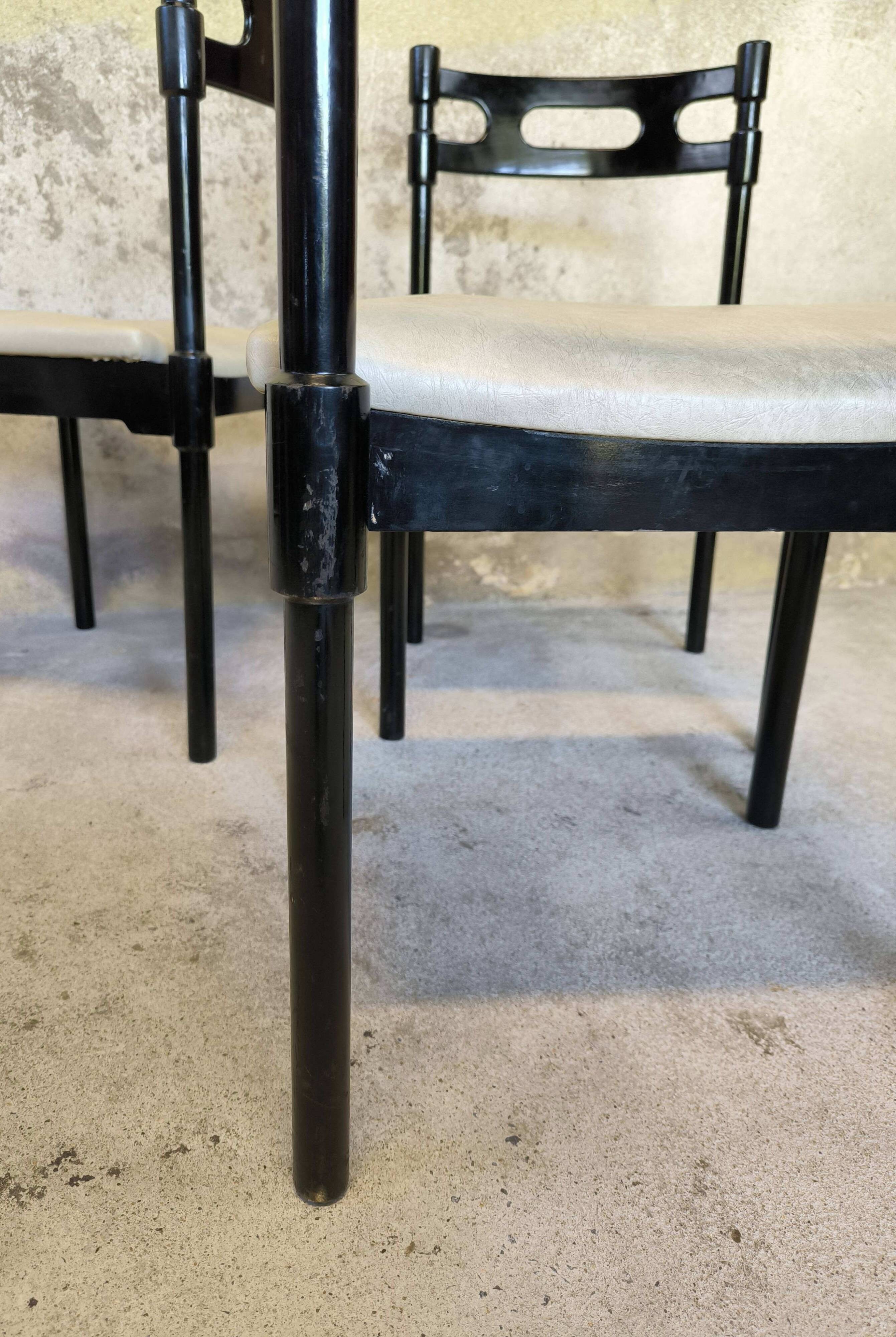 6 black lacquered wooden chairs